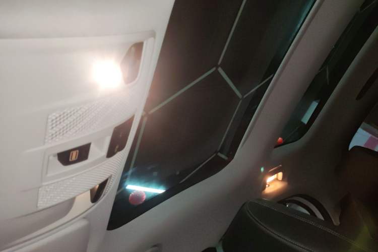 Used Mercedes-Benz GLA 2018 GLA 200 Sport Edition Headliner