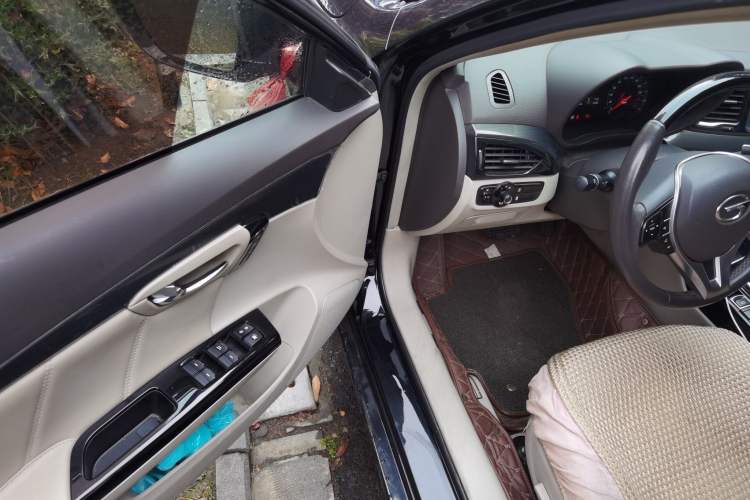 Used GAC Trumpchi GA6 2015 1.8T DCT Luxury Navigation Model