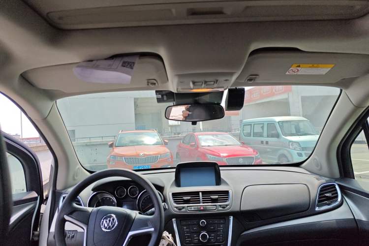 Used Buick Encore 2015 1.4T Automatic Two-Wheel Drive Urban Elite Version Headliner