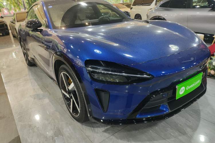 Used Xiaomi Auto YU7 2025 Ultra-Long Range High-Performance All-Wheel-Drive Max Edition