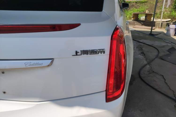 Used Cadillac XTS 2015 28T Comfort Model
