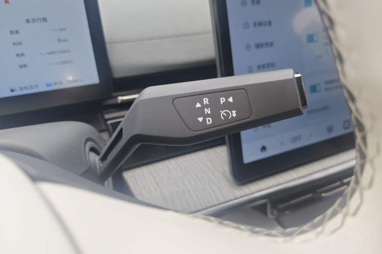 Used Dongfeng eπ eπ007 2024 Range-Extended 200 RuYi Edition