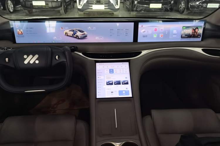 Used IM L6 2025 Ultra Model Audio And AC Panel