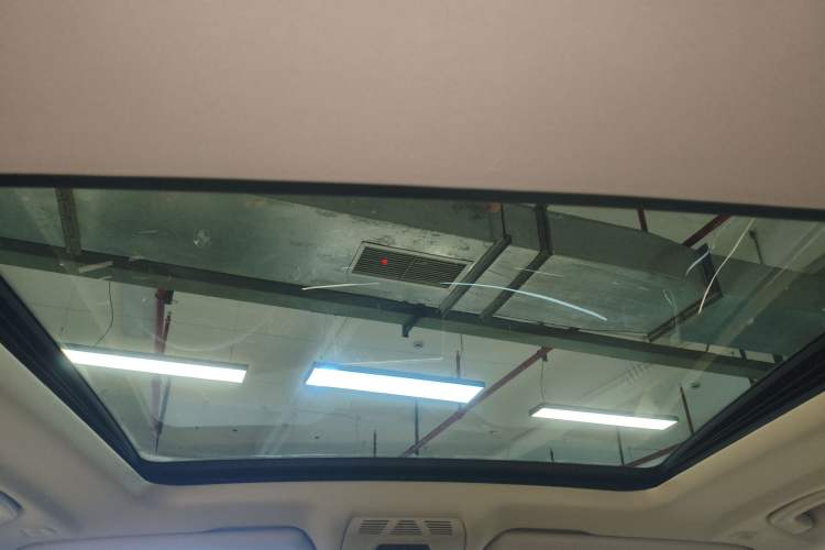 Used BMW X5 2015 xDrive28i
