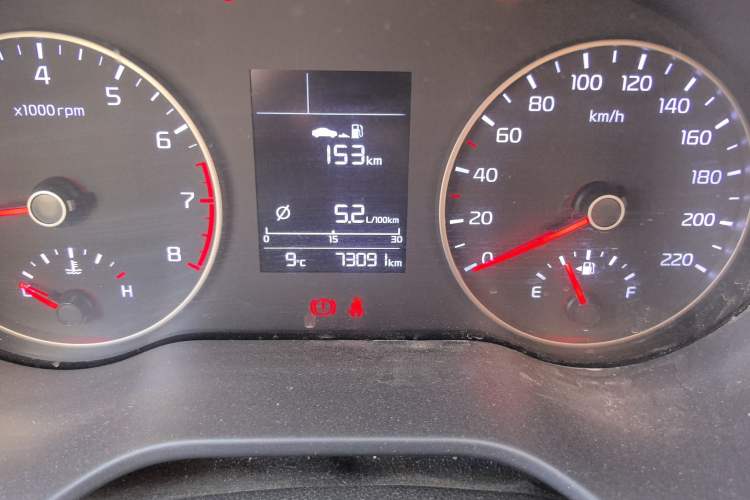 Used Kia K2 2017 Sedan 1.4L Manual Transmission GLS
