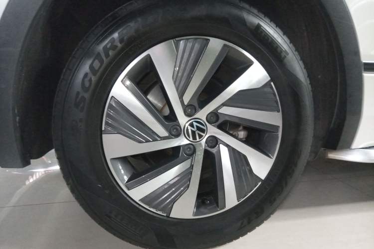 Used Volkswagen Tiguan L New Energy 2022 430 PHEV Plug-in Hybrid Flagship Edition
