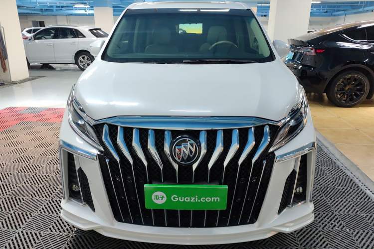 Used Buick GL8 2018 ES 28T Comfort Model China VI Standard