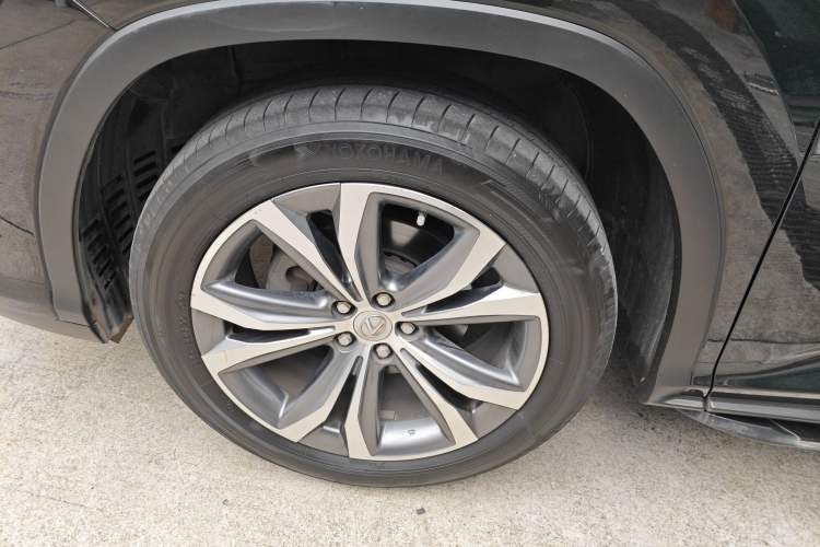 Used Lexus RX 2016 300 Two-Wheel Drive Elite Version China V Standard Left Front Wheel Hub