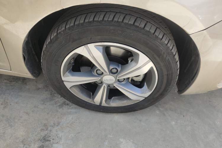 Used Geely Auto Emgrand GL 2018 1.4T DCT Elite Smart Connectivity Version Right Front Wheel Hub