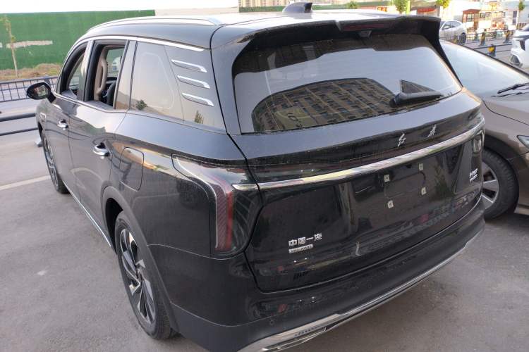 Used Hongqi HS7 PHEV 2024 2.0T PHEV Four-Wheel Drive Flagship Edition 7 Seats