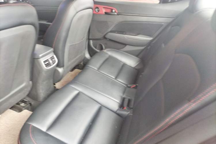 Used Hyundai Elantra (6th Generation / Lingdong) 2018 1.4T Dual-Clutch Xuan Dong · Dynamic Edition
