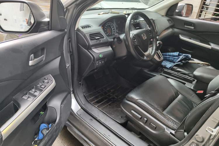 Used Honda CR-V 2012 2.4L four-wheel drive luxury version
