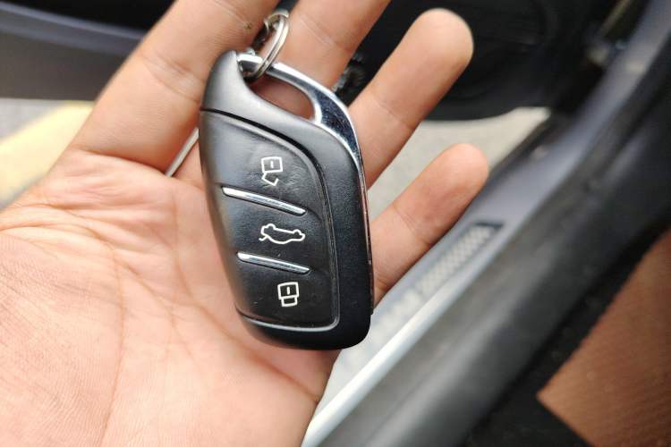 Used MG 6 New Energy 2020 1.5T Hybrid Trophy Flagship Edition Vehicle Key