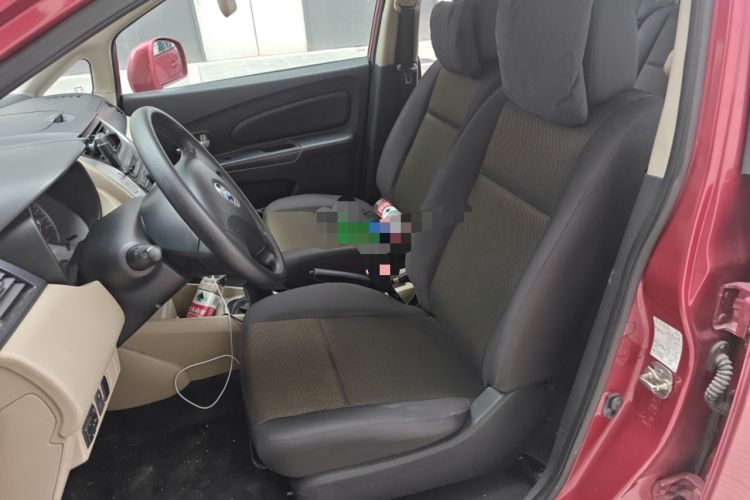 Used Venucia R50 2013 1.6L Manual Fashion Edition