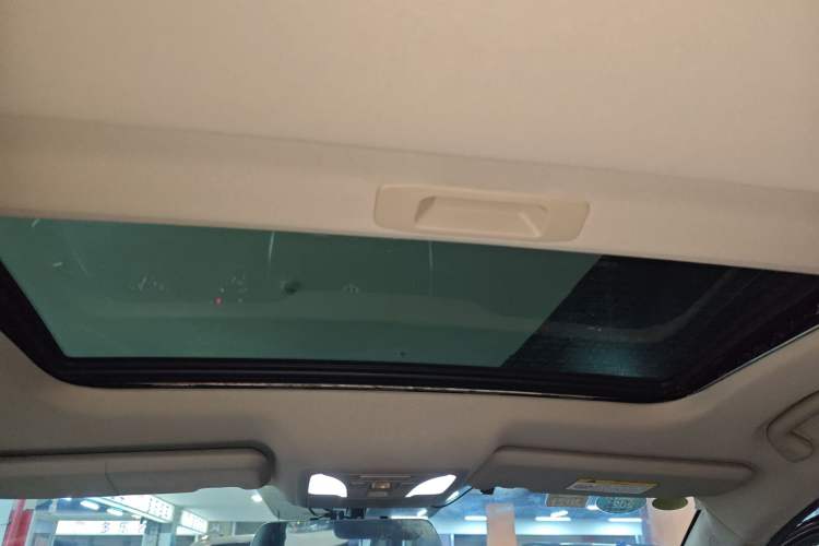 Used Dongfeng Aeolus AX5 2017 1.4T Automatic Quyue Model
