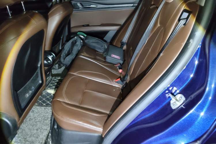 Used Alfa Romeo Stelvio 2017 2.0T 200HP Elite Edition
