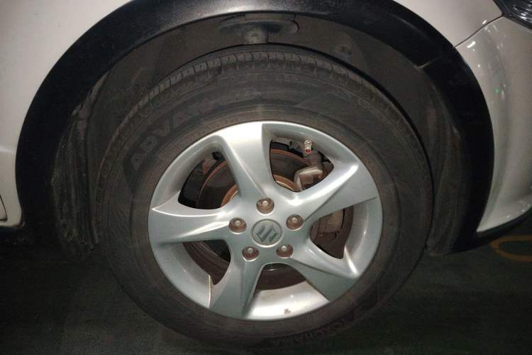 Used Suzuki SX4 2011 Revised 1.6L Automatic Dynamic Version
