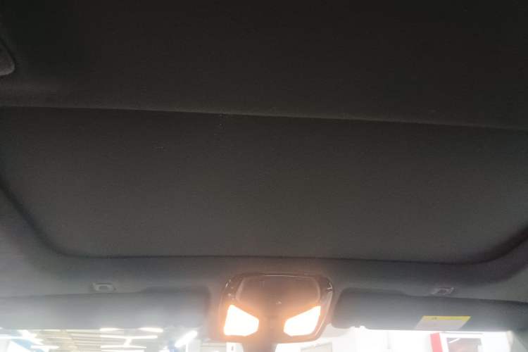 Used BMW 5 Series 2021 Facelifted 530Li Leading Edition M Sport Package
