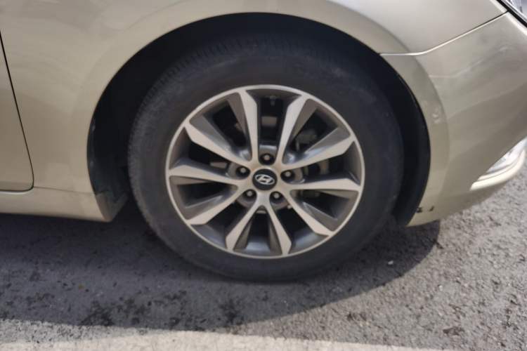 Used Hyundai Sonata 2013 2.0L Automatic Luxury Edition
