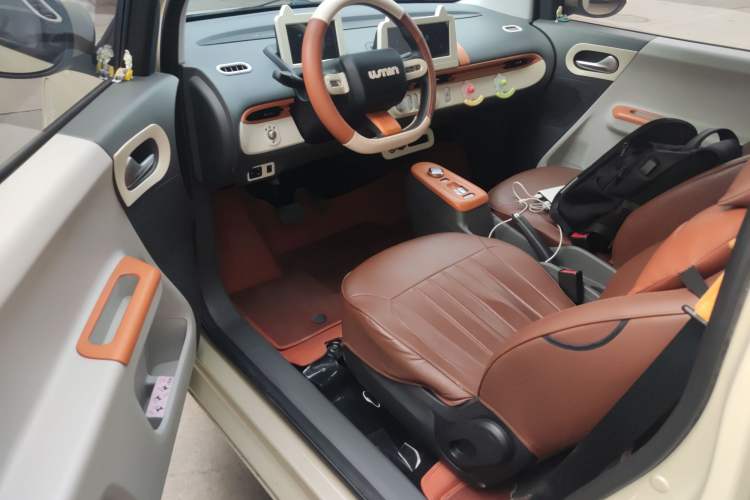 Used CHANGAN NEVO Lumin 2022 210km Sweet Edition