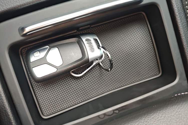 Used Audi Q5L 2020 Updated 40 TFSI Prestige Fashion Edition Interior 1