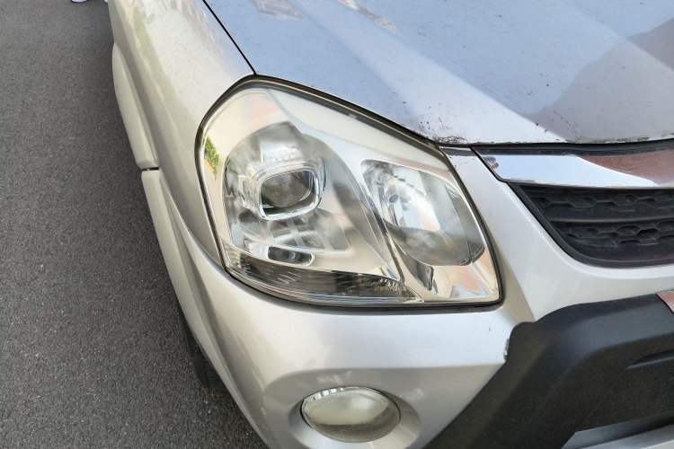 Used Hyundai Tucson 2009 2.0L Manual Two-Wheel Drive Fashion Edition
