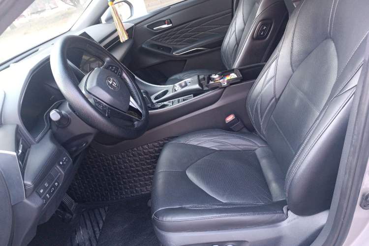 Used Toyota Avalon 2023 Dual-Motor 2.5L XLE Prestige Edition