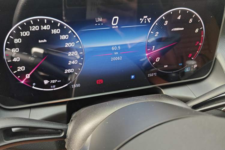 Used Mercedes-Benz GLC 2024 GLC 260 L 4MATIC Luxury Model 5 Seats