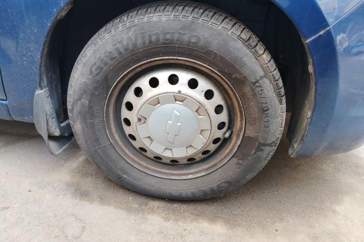 Used Chevrolet Sail 2010 Sedan 1.2L Manual Warm Edition