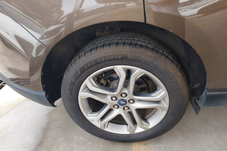 Used Ford Edge 2018 EcoBoost 245 Two-Wheel-Drive Titanium 7-Seater China V Standard
