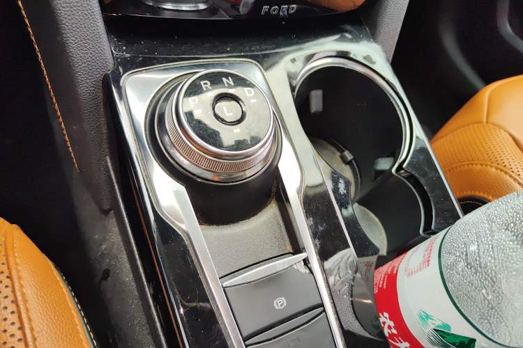 Used Ford Escape 2020 EcoBoost 245 Four-Wheel Drive Luxury Edition