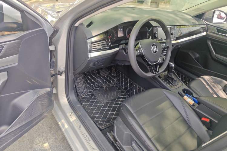 Used Volkswagen Lavida 2019 1.5L Automatic Comfort Edition China VI Standard