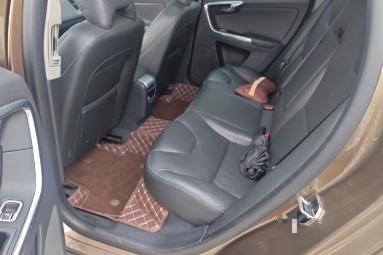 Used Volvo XC60 2017 T5 Smart Upgrade Edition