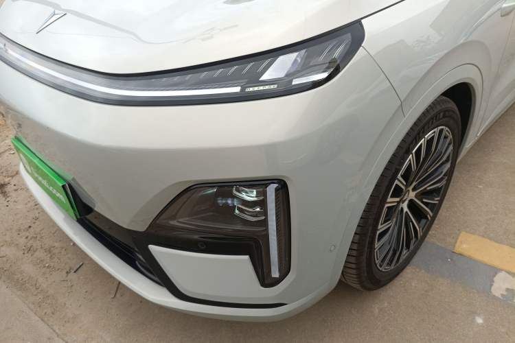 Used Deepal S09 2025 Rear-Drive Ultra+ Left Front Headlight