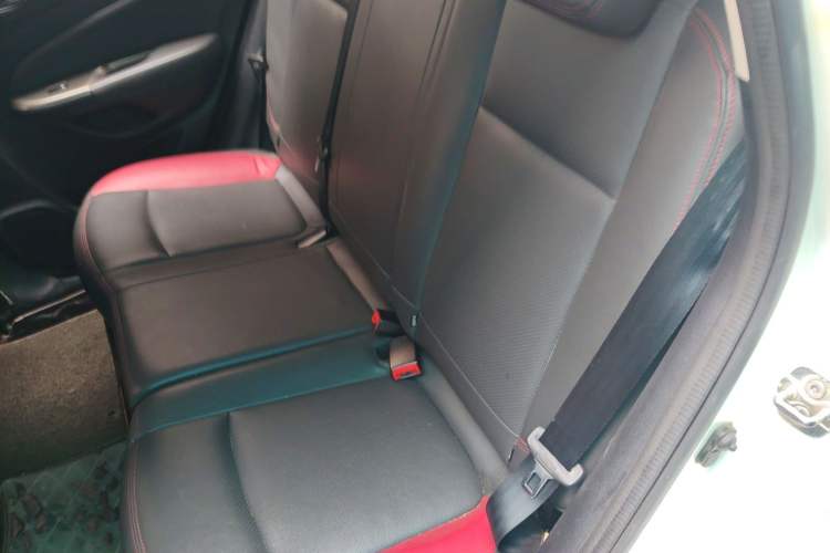 Used CHANGAN CS15 2016 1.5L Manual Luxury Edition
