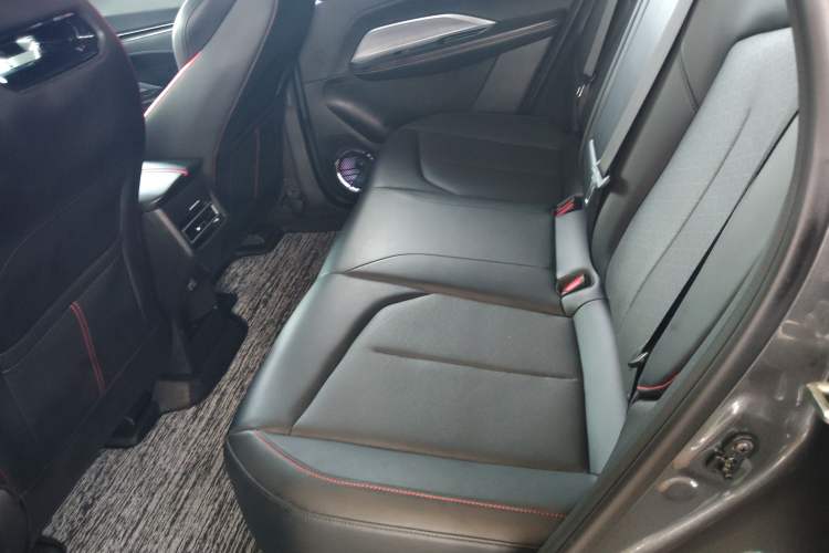 Used CHANGAN OSHAN Z6 2022 Blue Whale 1.5T DCT Smart Edition Left Rear Seat