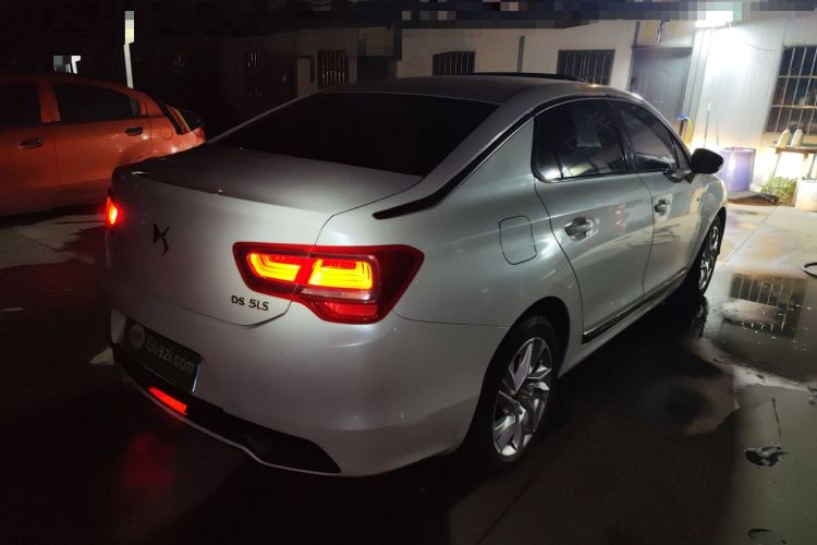 Used DS 5LS 2015 1.6T Style Edition THP160