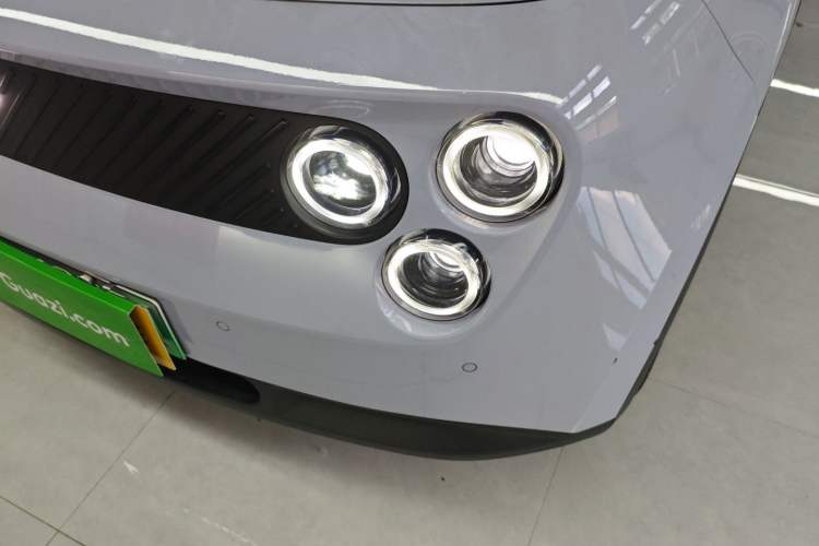 Used firefly 2025 Illuminated Edition
