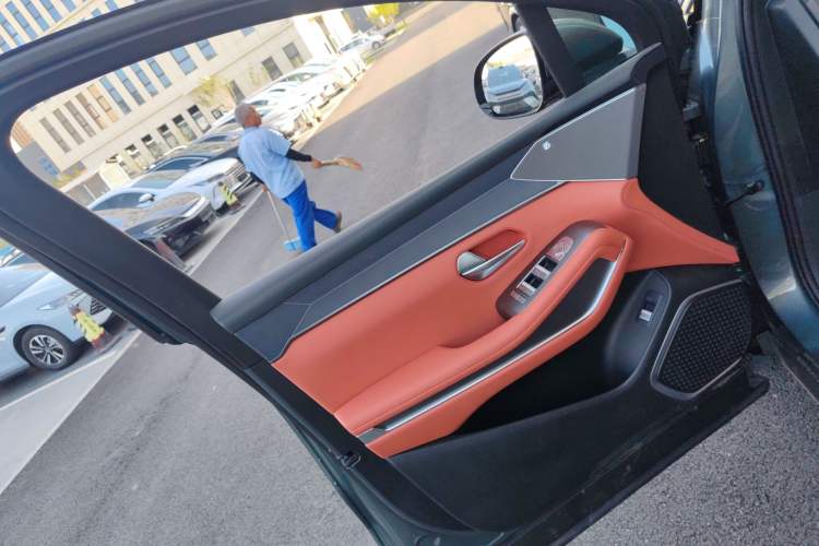 Used BYD Tang L 2025 EV 670KM LiDAR Flagship Version