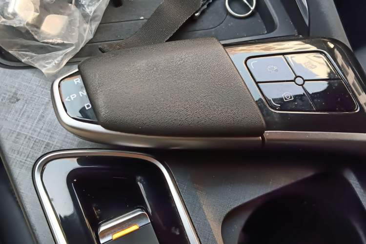 Used Changan UNI-T 2022 1.5T Prestige Version