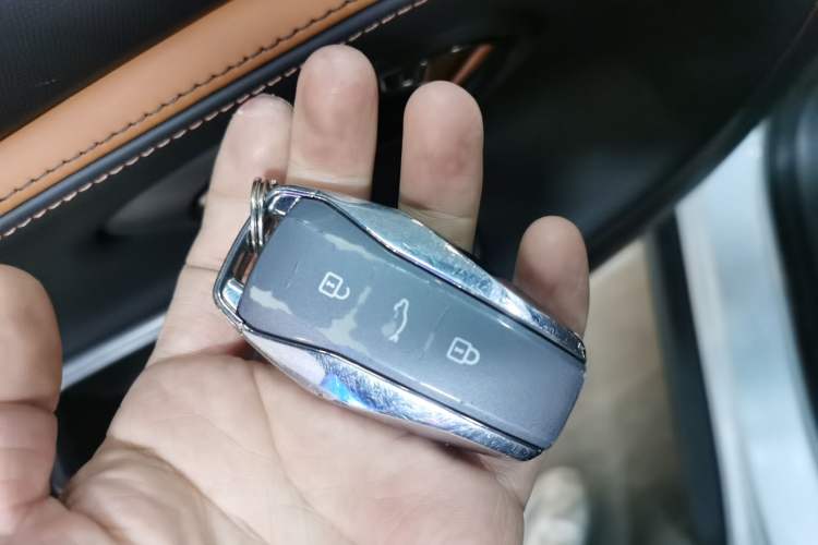 Used JAC Yiwei 3 2023 405km Air