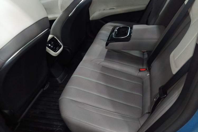 Used Deepal L07 2024 230Max Qiankun Intelligent Driving ADS SE Range-Extended Version Left Rear Seat