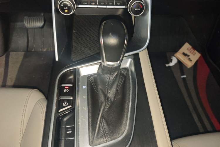 Used Geely Auto Binray 2018 14T CVT Binyi Edition
