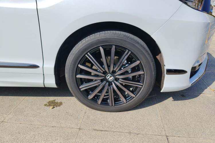 Used Honda Elysion 2024 2.0L eHEV Ultimate Edition
