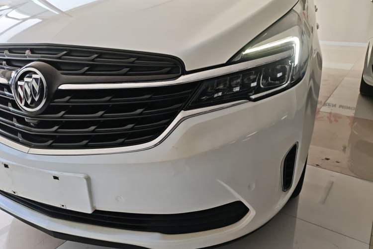 Used Buick GL8 2021 Land Cruiser Executive 652T Premium Model
