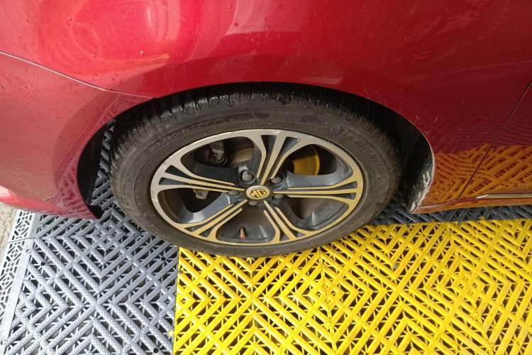 Used MG 6 2017 20T Manual Luxury Smart Connect Version China V Standard