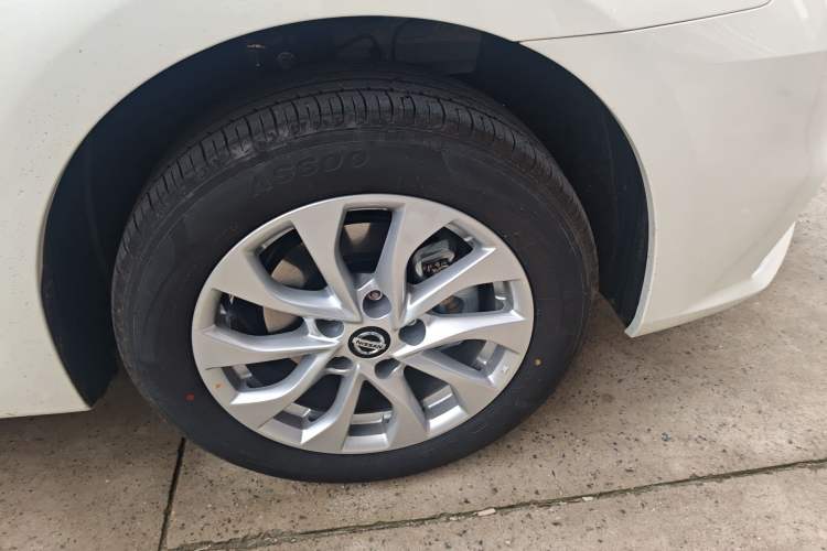 Used Nissan Sylphy 2024 Facelifted Three Classic 1.6XE CVT Comfort Edition Right Front Wheel Hub