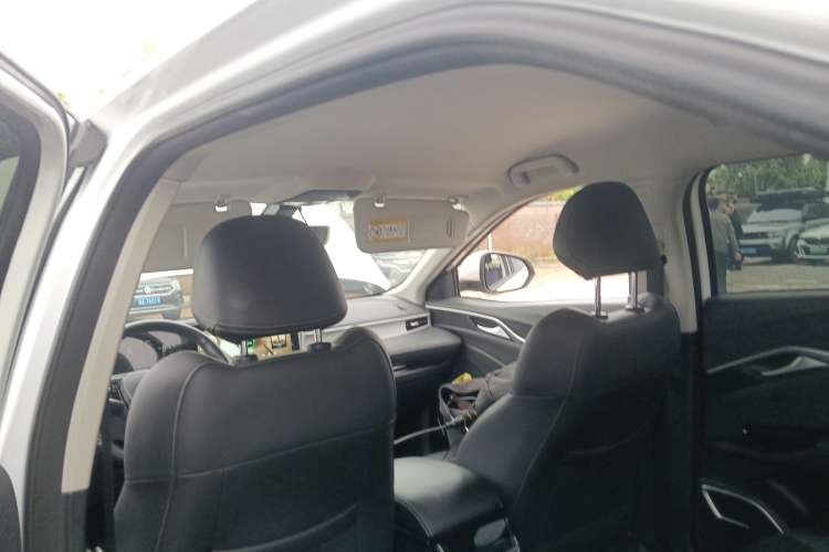 Used NETA U 2023 NETA U-Ⅱ Challenge Edition 500 U Show – Lithium Iron Phosphate Headliner