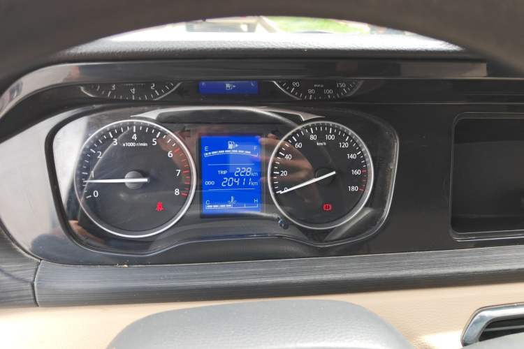 Used CHANGAN KUAYUE Xing V3 2022 1.5L Gasoline Enjoyment Model 2-Seat Van JL473QH Instrument Cluster