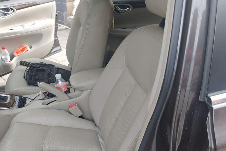 Used Nissan Sylphy 2012 1.6 XL CVT Luxury Edition Left Front Seat